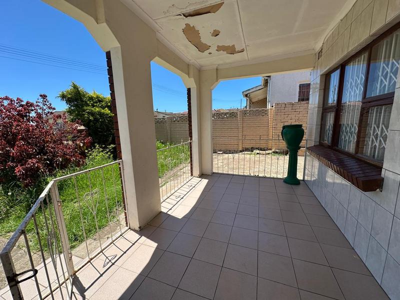 3 Bedroom Property for Sale in Ikwezi Eastern Cape